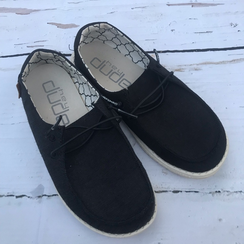 Girls Hey dudes black shoes size 1-2